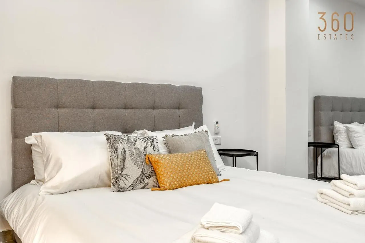 Luxury, One Of A Kind Home, In Sliema Ferries & Ac By 360 Estates 0*,  Malta
