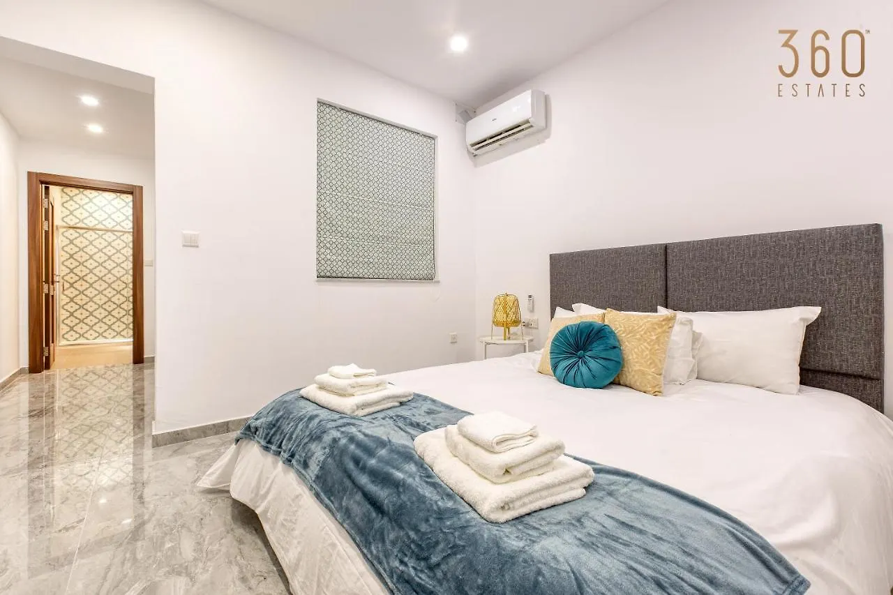 Luxury, One Of A Kind Home, In Sliema Ferries & Ac By 360 Estates 0*,  Malta